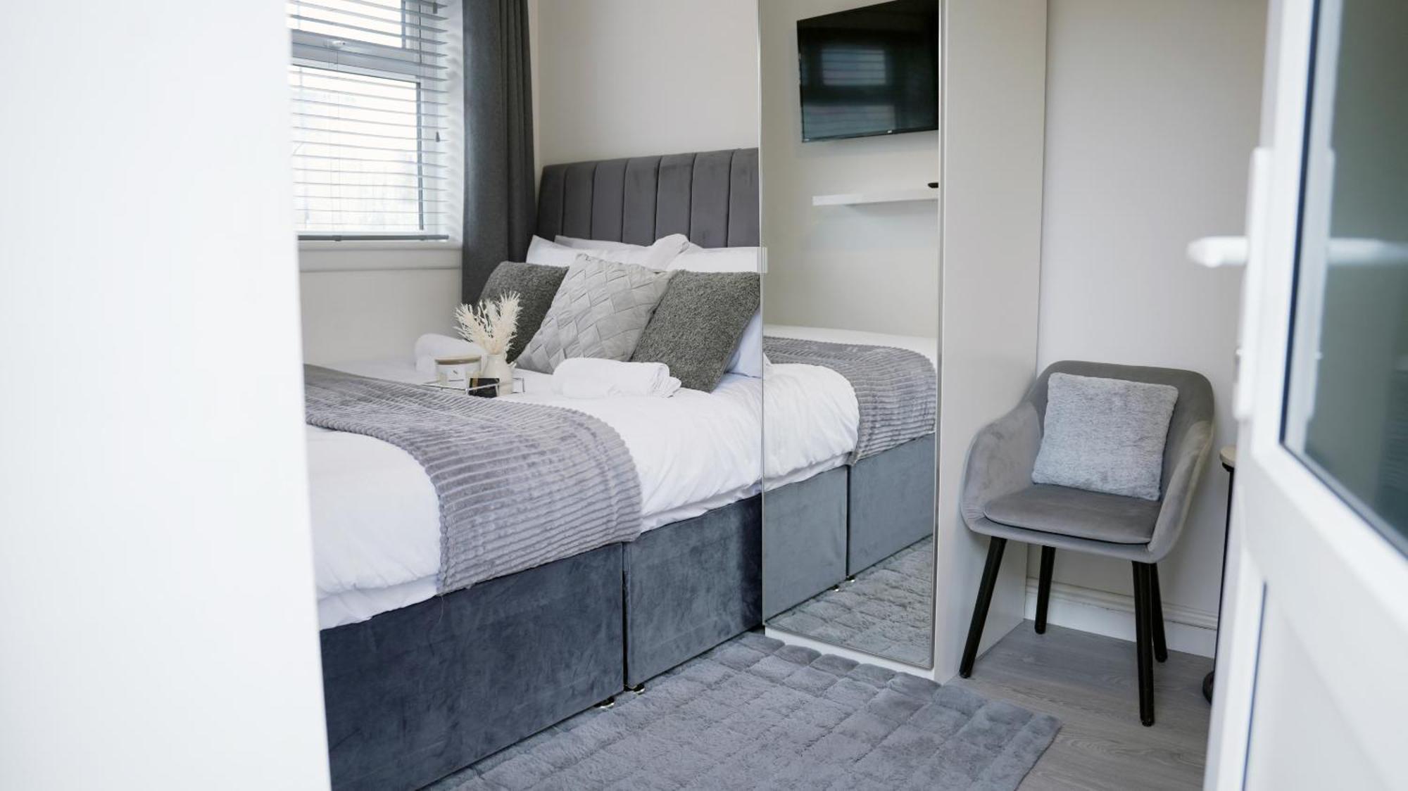 City Centre House, Parking With Ev, Free Wifi, Netflix 考文垂 外观 照片