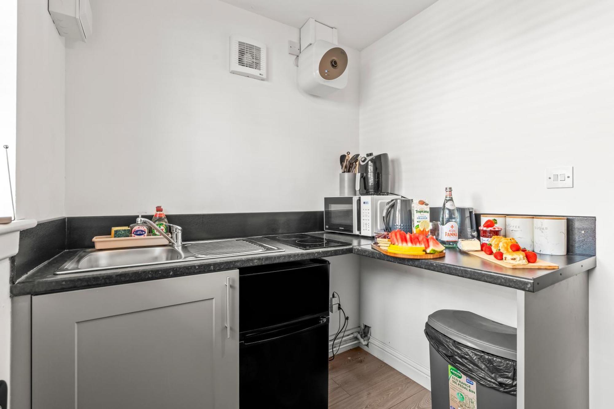 City Centre House, Parking With Ev, Free Wifi, Netflix 考文垂 外观 照片